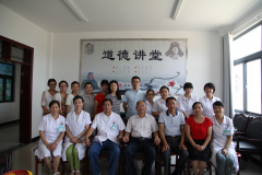 <b>情暖劳模 爱献宿松</b>